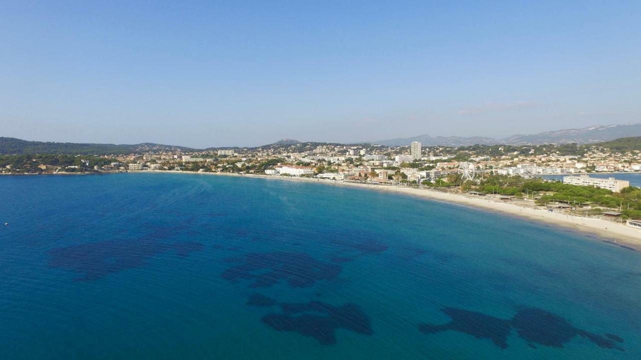 شقة Les Bains De Mer - Station Balneaire Les Sablettes لا سين سور مير المظهر الخارجي الصورة